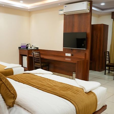 Sri Krishna Inn - Kempegowda Airport Bangalore Devanahalli Exteriör bild